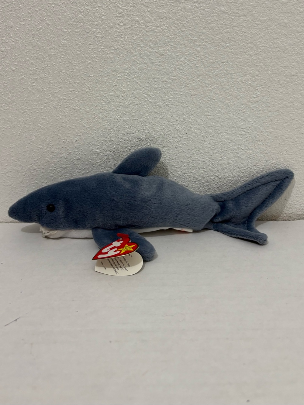 Beanie Babies Collection 1996 Crunch The Shark Gray White TY BEANIE BABY